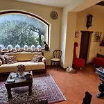 Dimora Umbra Al Civico 65