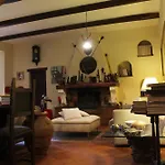 Dimora Umbra Al Civico 65