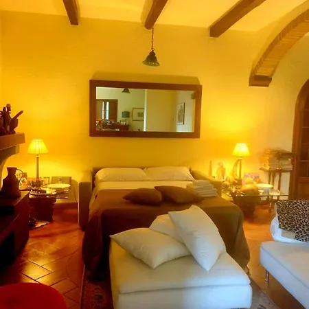 Dimora Umbra Al Civico 65 Bed and breakfast Campello sul Clitunno