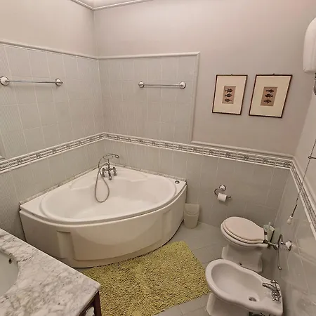 Dimora Umbra Al Civico 65 3* Campello sul Clitunno