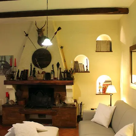 Dimora Umbra Al Civico 65 Bed and breakfast