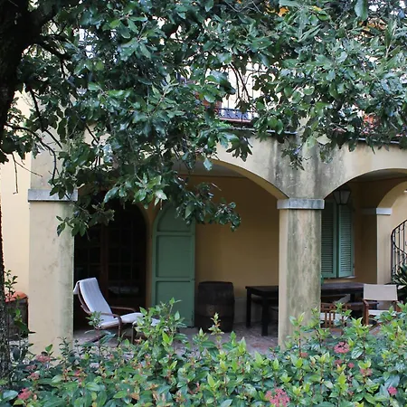 Dimora Umbra Al Civico 65 Campello sul Clitunno