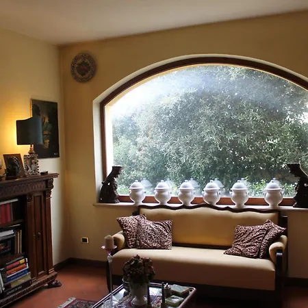 Dimora Umbra Al Civico 65 Campello sul Clitunno