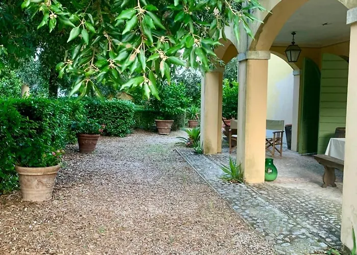 Dimora Umbra Al Civico 65 3* Campello sul Clitunno